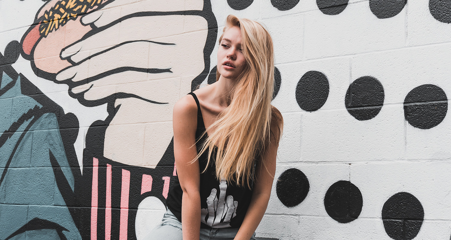 T-shirt with detachable snap-on print – the first of its kind in the world!